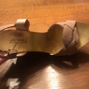Micheal Kors wedges